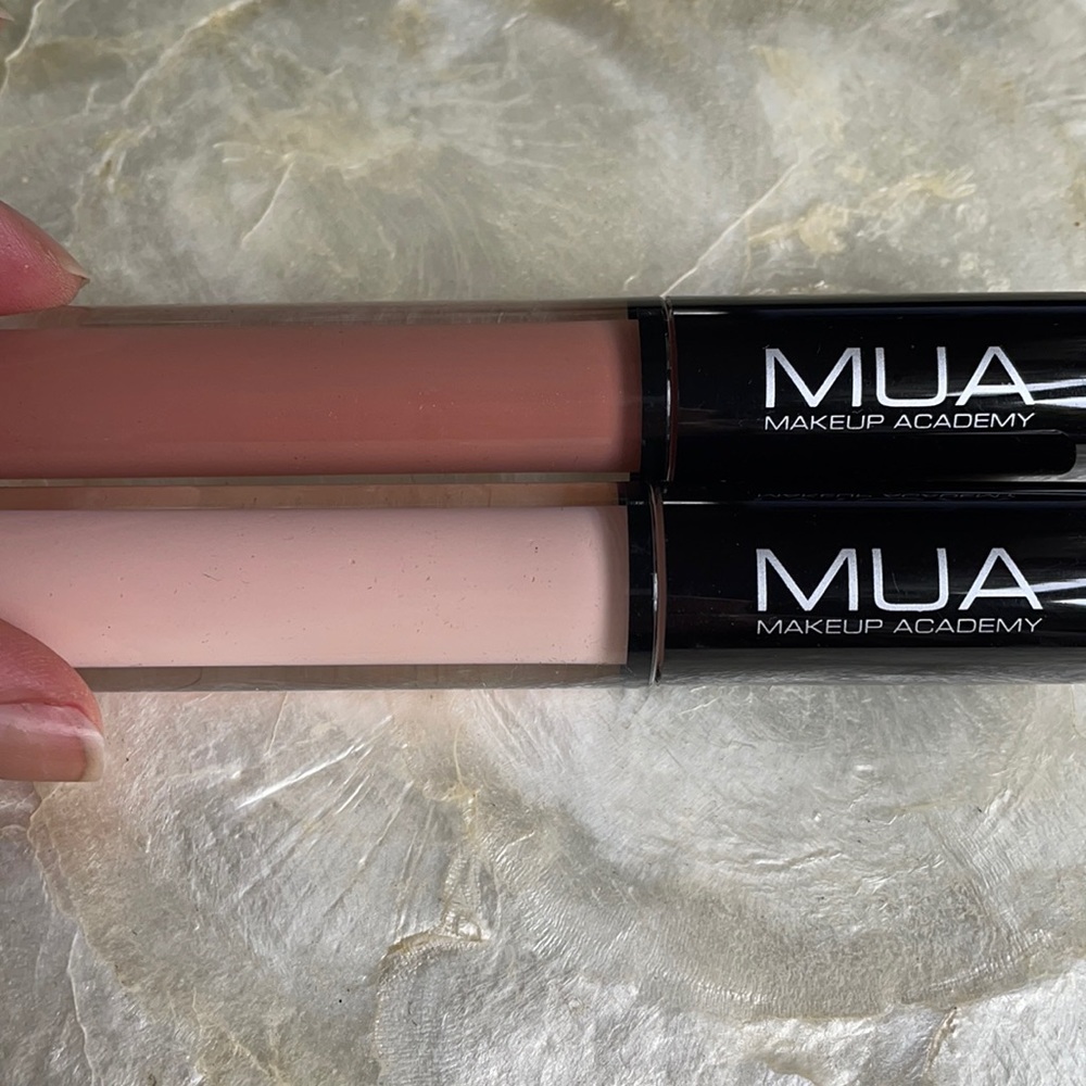 MUA